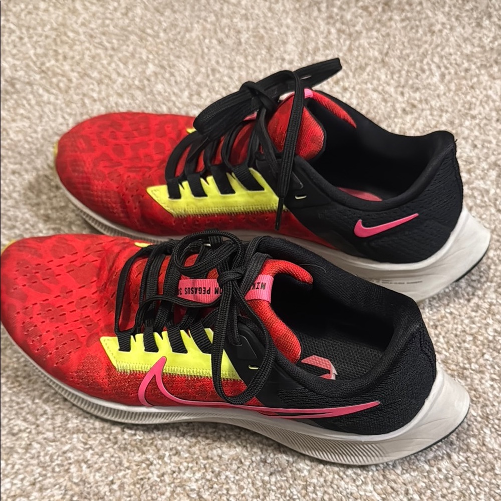 Nike Red and Black Running Shoes